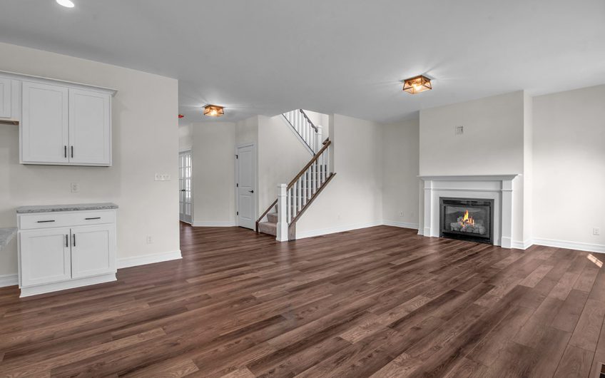 30 Eagleview Drive
