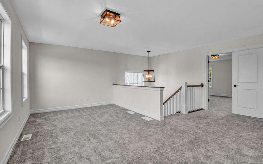 30 Eagleview Drive
