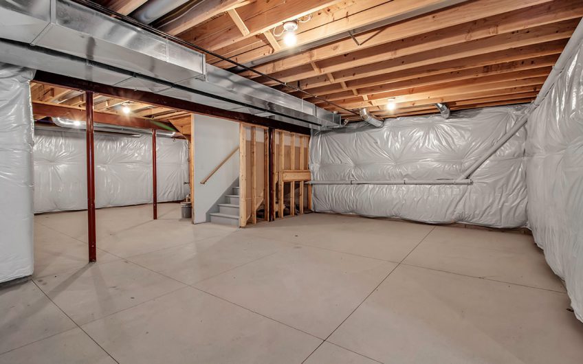 30 Eagleview Drive