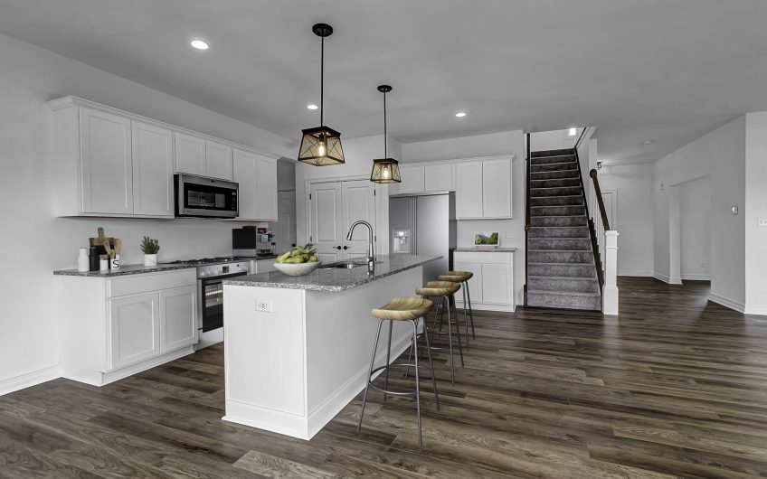 556 Pavement Road – Lancaster, NY